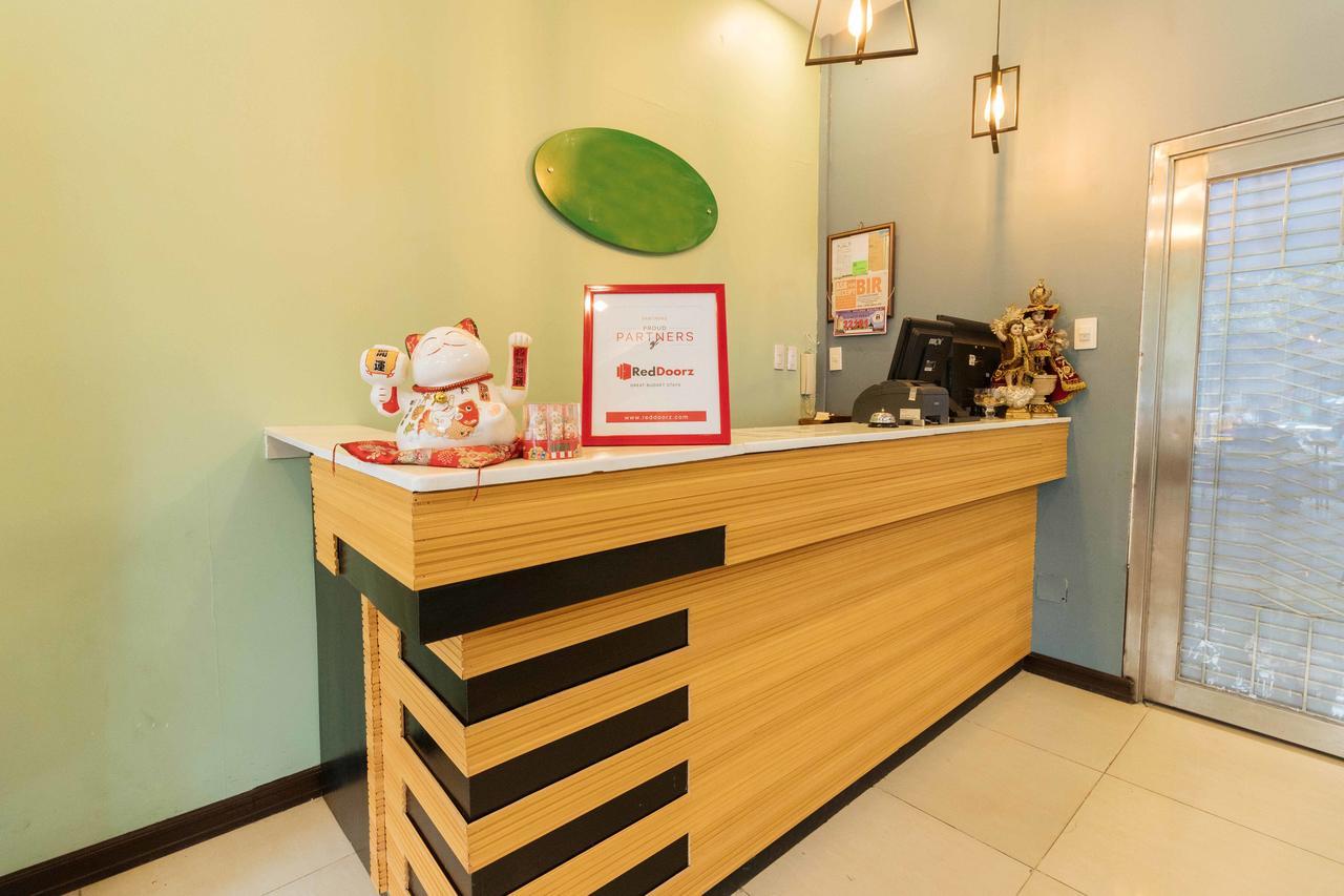 Reddoorz Plus @ Tayuman Manila Exterior foto