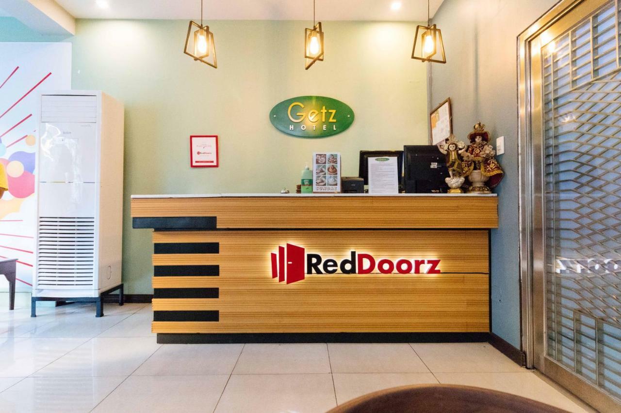 Reddoorz Plus @ Tayuman Manila Exterior foto